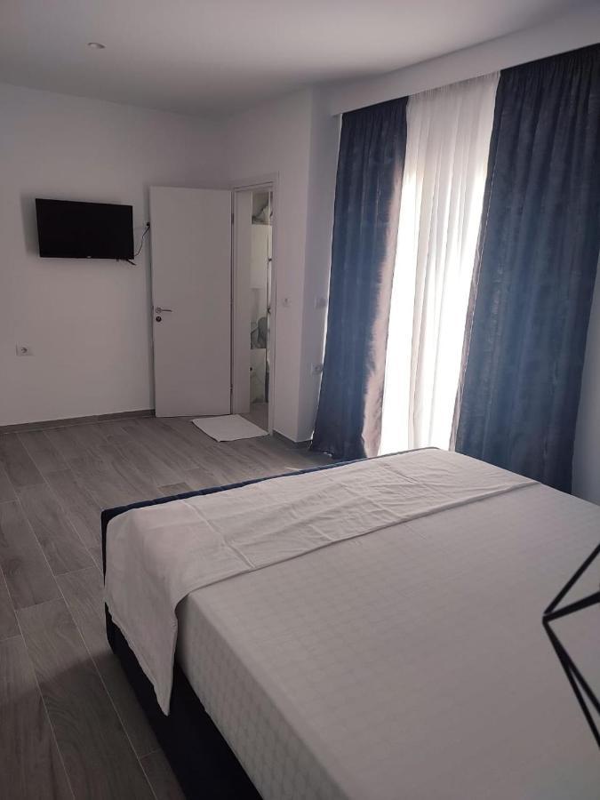 Proda Apartments Sarandë Exterior foto